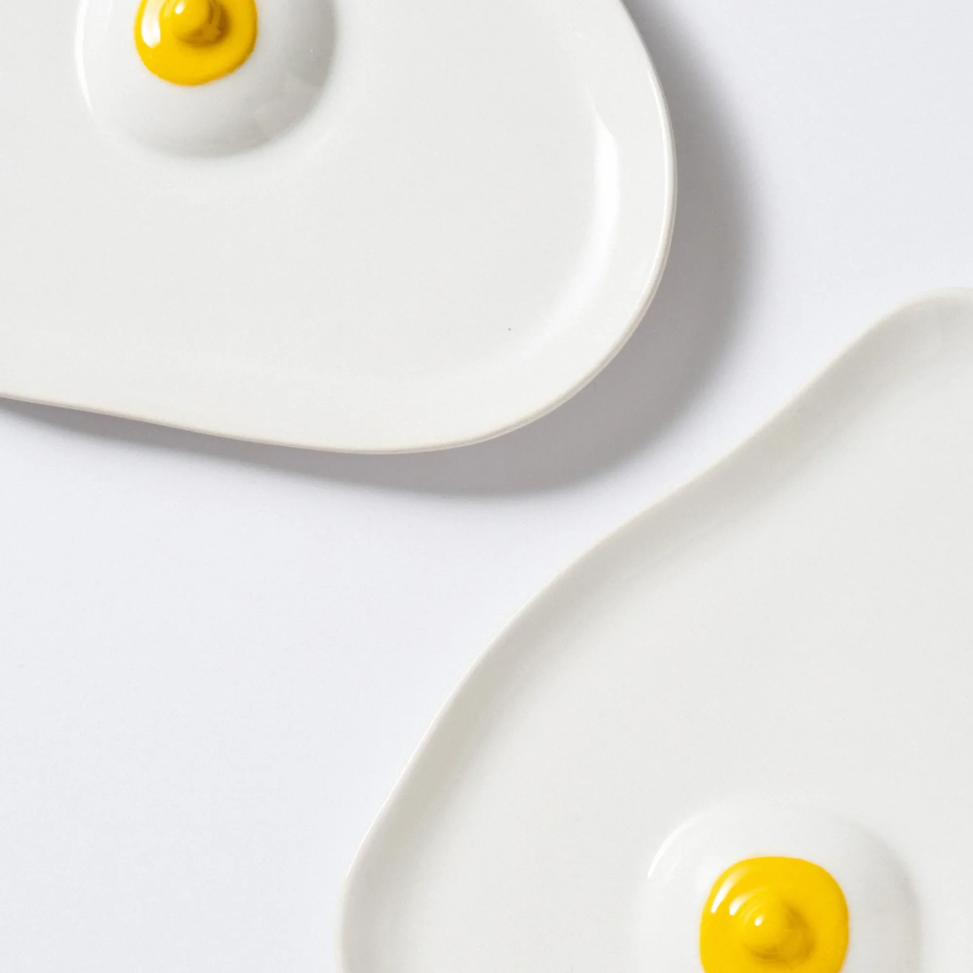 Anissa Kermiche Tatas Plates (High-Shine White, Yellow) Hot
